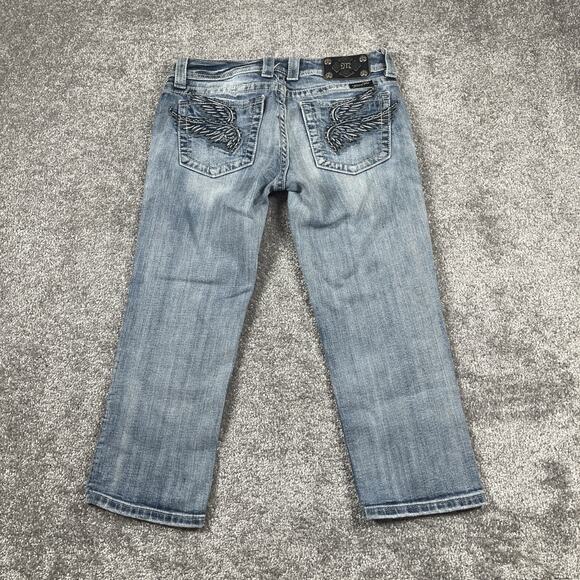 Miss Me Capri Jeans Womens 30 Y2K Angel Wings Embellished Distressed (Sz Tag 28) - Picture 1 of 12